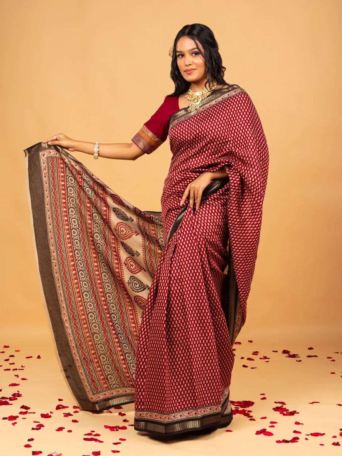 Brown Mul Cotton Saree - Nirzara