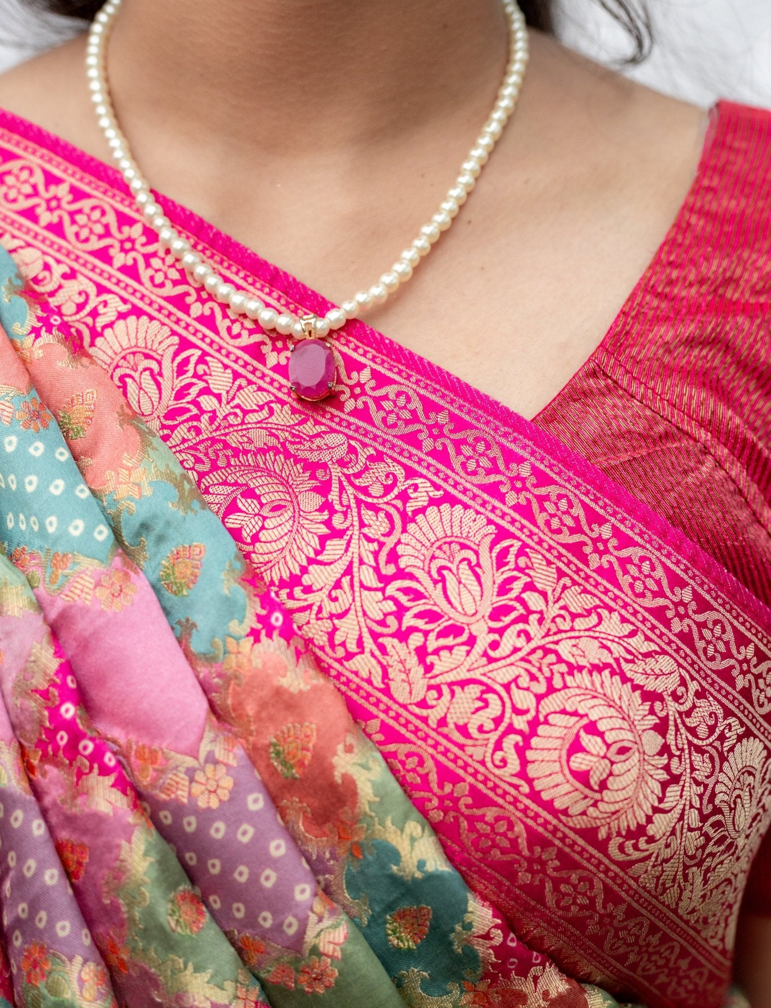 Pink Pure Georgette Silk Banarasi Saree - Nirzara