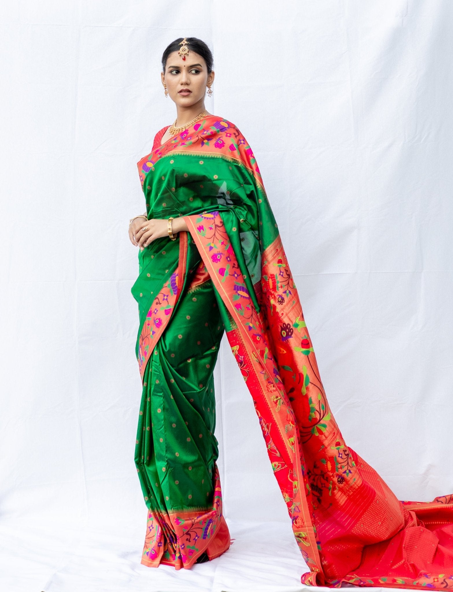 Yeola Pure Handloom Green Paithani Saree - Nirzara